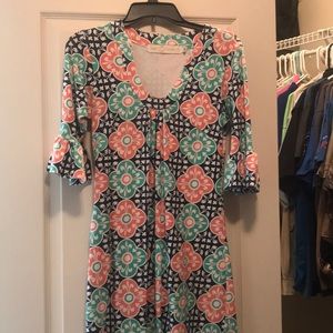 Knee high quarter sleeve dress